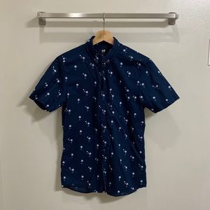 H&M Men’s Short Sleeve Button Down Shirt
